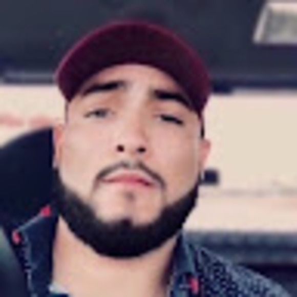 Meet your Posher, Leo - Picture 1 of 1